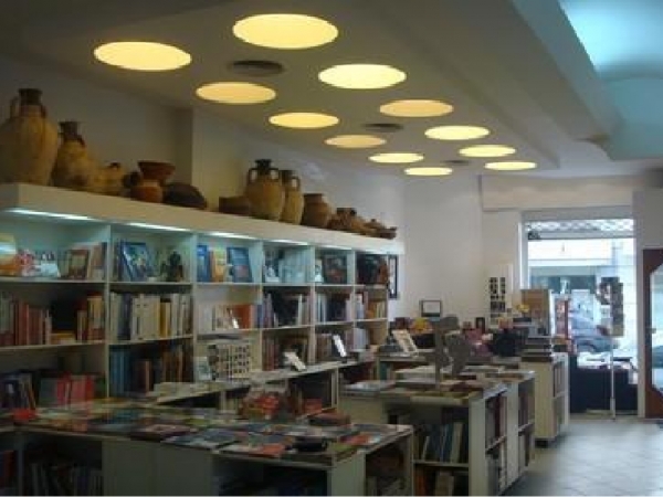 librairie-carrefour-des-arts à casablanca